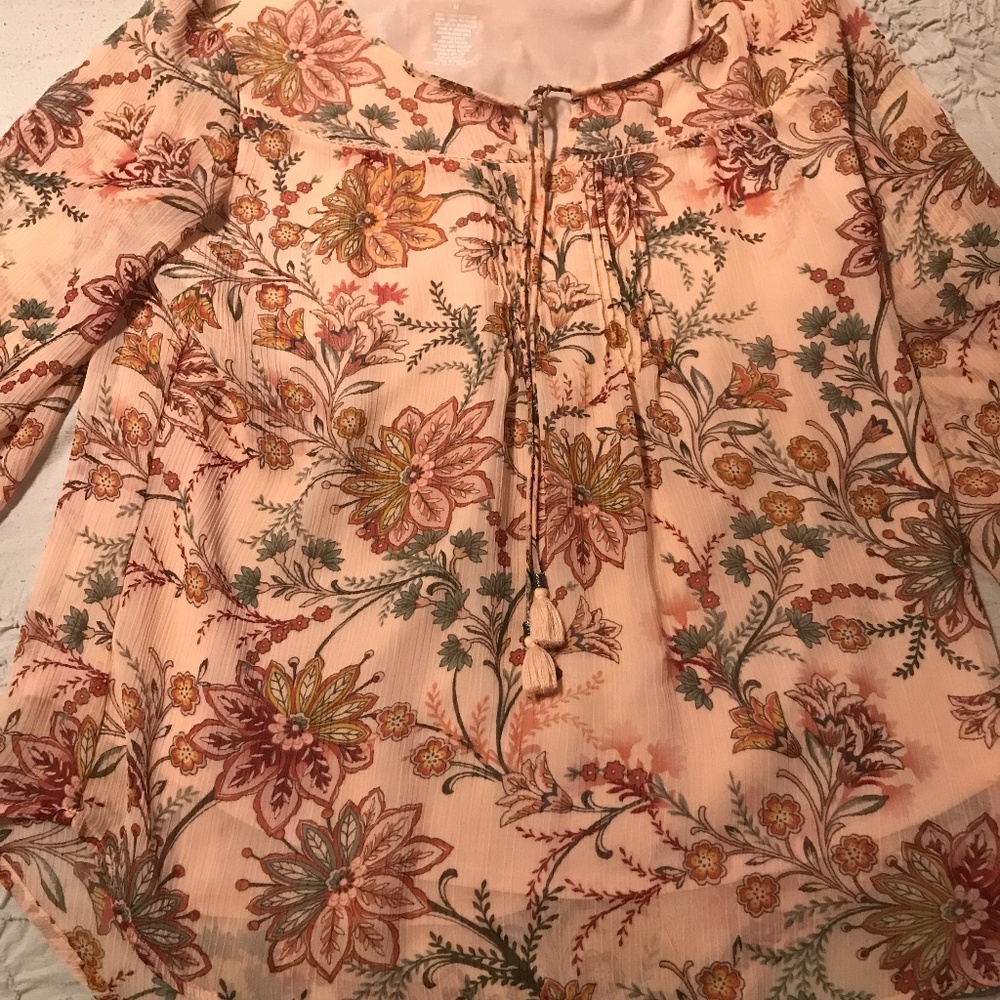 St. John’s bay peach-colored lady’s print blouse